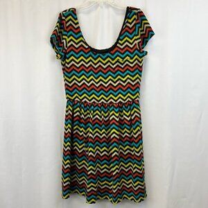 As U Wish Womens A Line Dress Blue Yellow Chevron Print Stretch Short Sleeve M